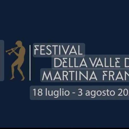 Appartamento Incantevole Finemente Arredato Мартина-Франка Экстерьер фото