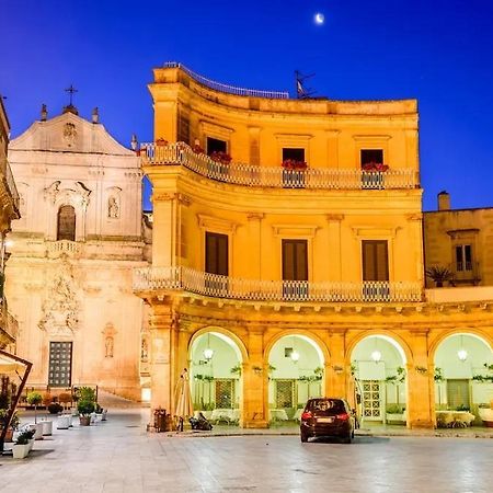 Appartamento Incantevole Finemente Arredato Мартина-Франка Экстерьер фото